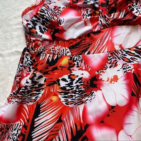 Tankini Bathing Suit Top Floral White/Pink/Black Size Medium - Picture 5 of 9